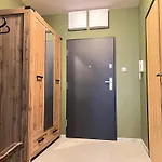 Ksiezy Mlyn Point - Bezplatny Garaz - Klimatyzacja - Fv Apartment *
